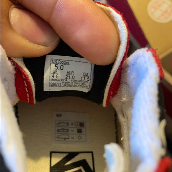 Toddler vans size 5.0/5c - Picture 7 of 7